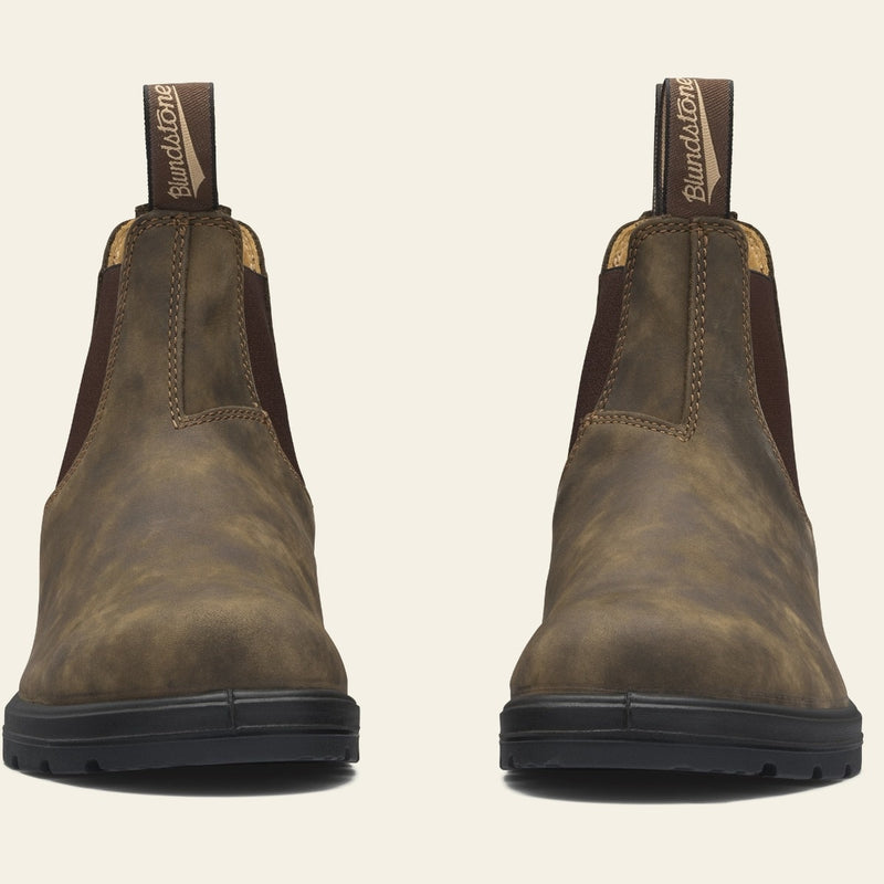 Front view of 2 Brown slip-on 585 Boots, Blundstone